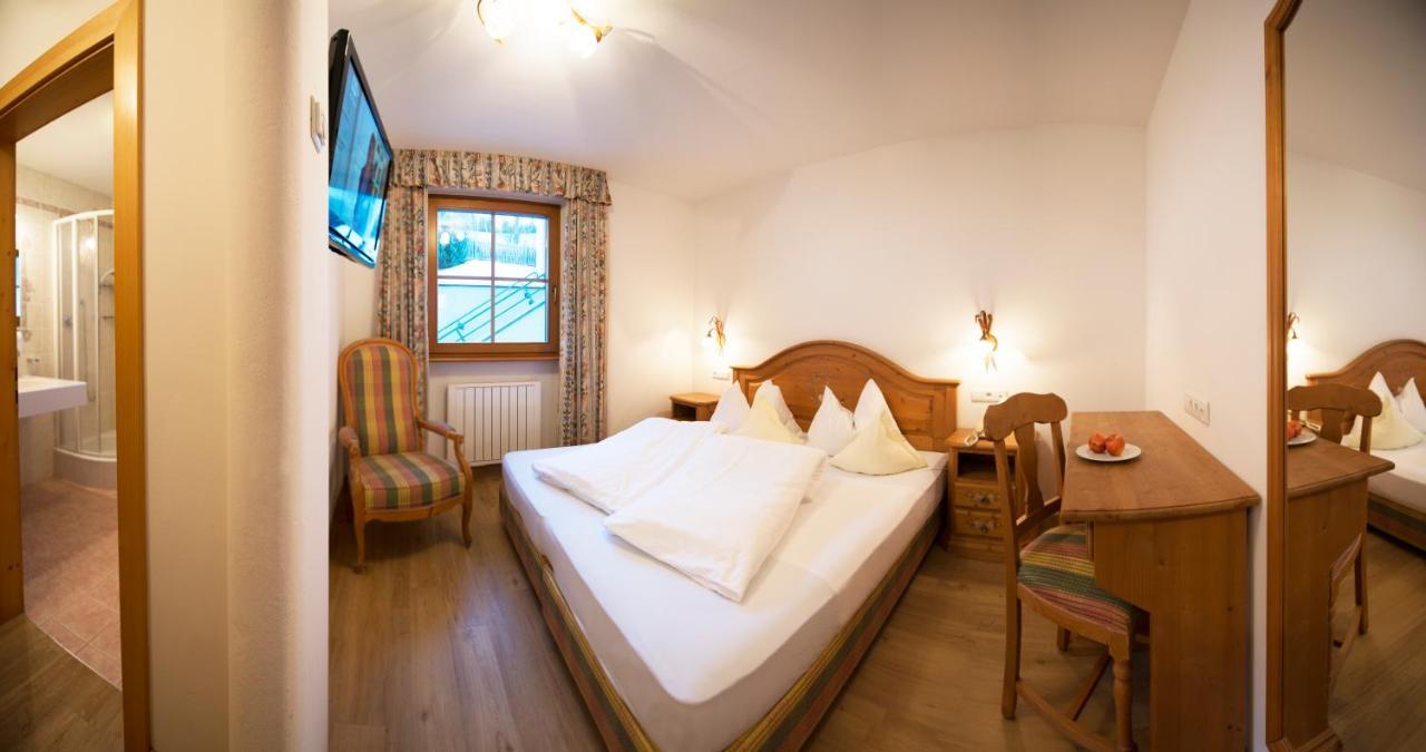 Turmhotel Gschwendt Planca di Sopra 외부 사진