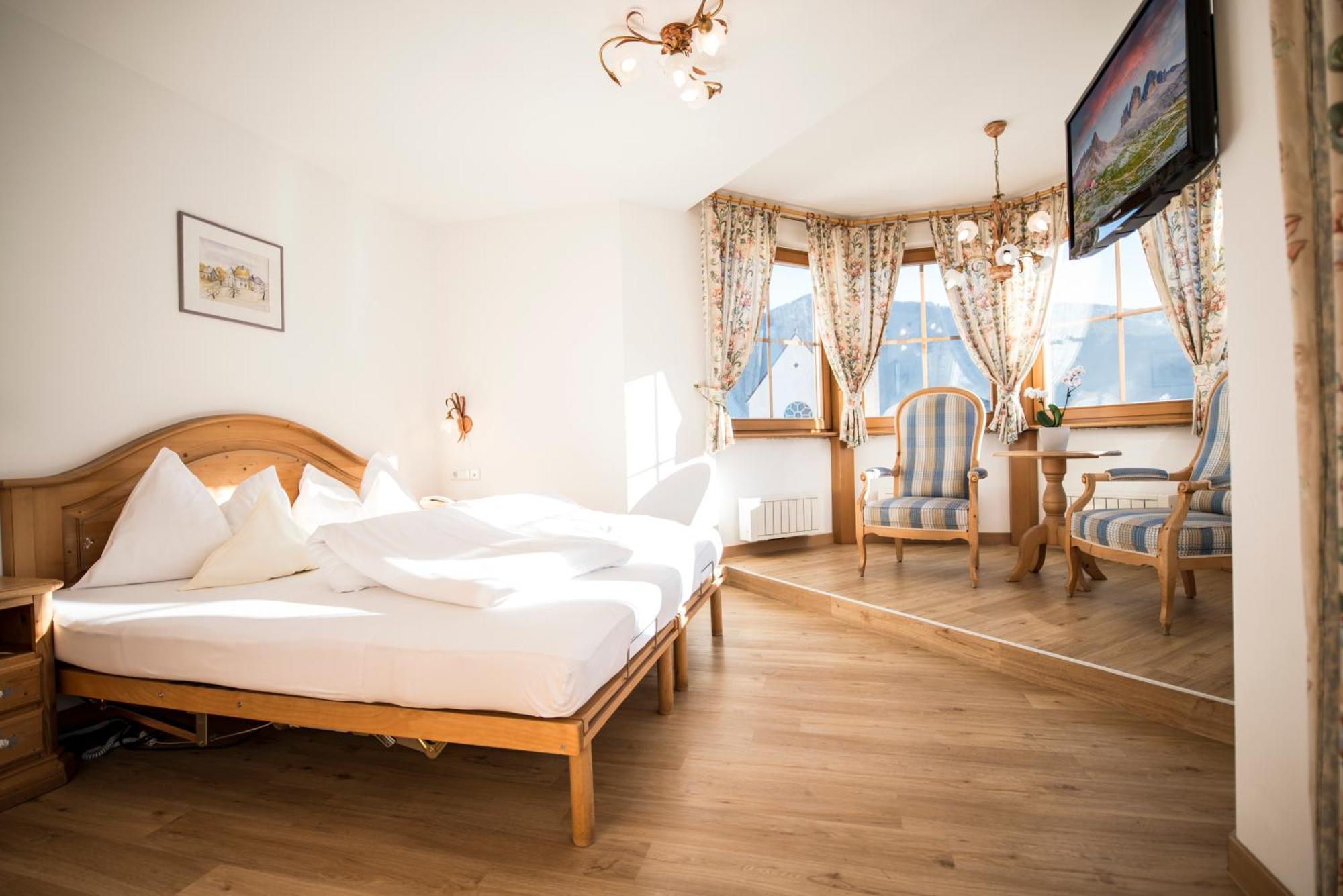 Turmhotel Gschwendt Planca di Sopra 외부 사진