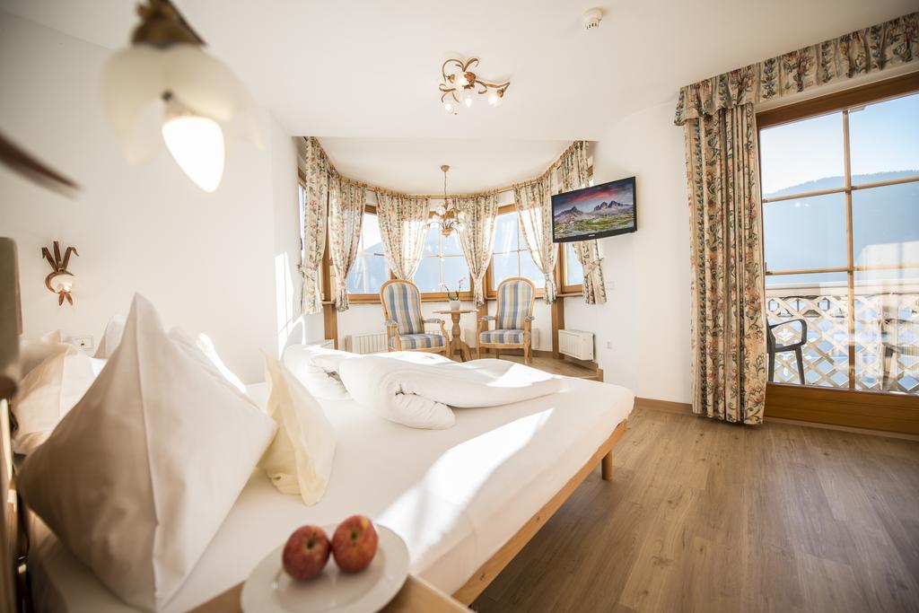 Turmhotel Gschwendt Planca di Sopra 외부 사진